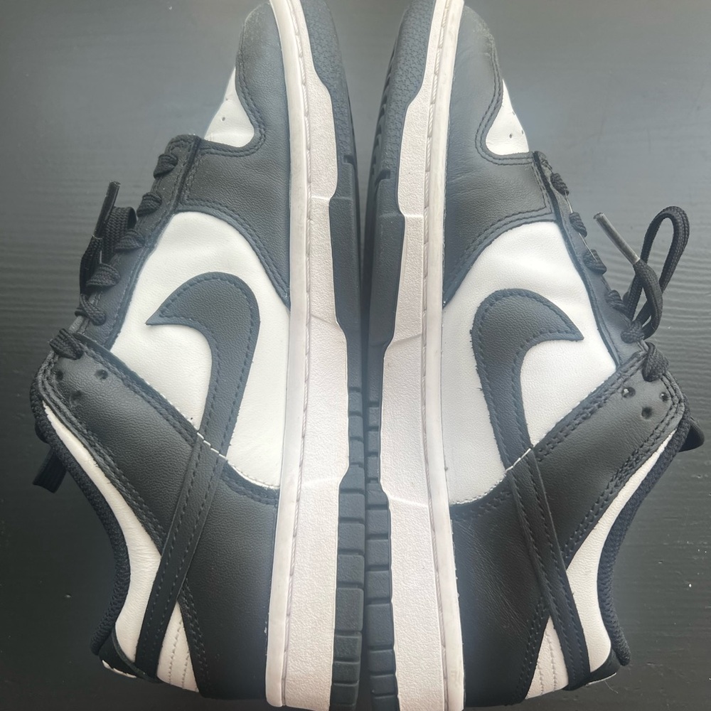 Nike Panda Dunks